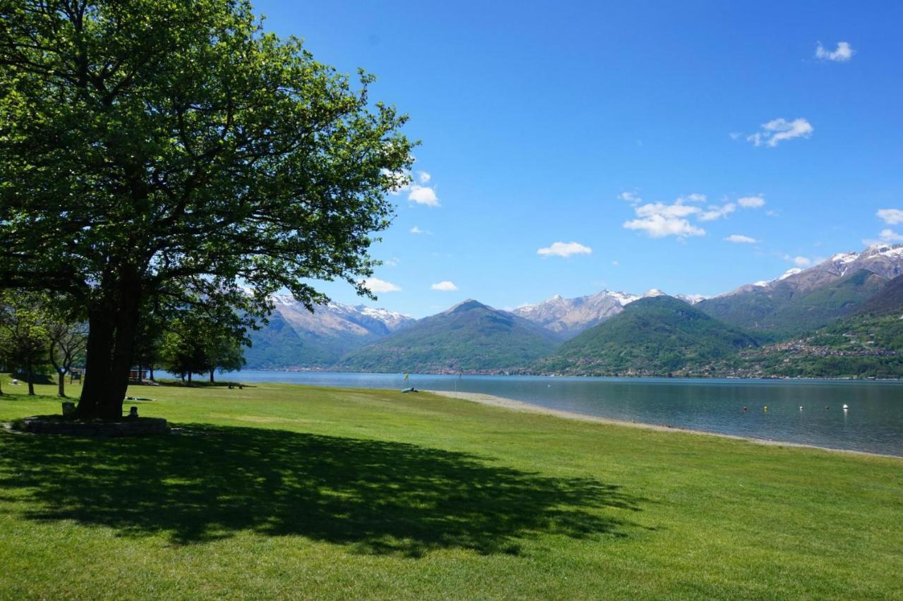 Blue Lake Apartment 20M From The Lake With Box Colico Buitenkant foto